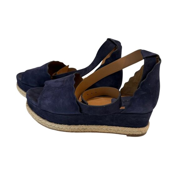 Chloé Navy Suede Scalloped Accent Espadrilles, Size 39 - Picture 4 of 10